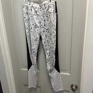 Avia Black and White Speckled Performance Leggings